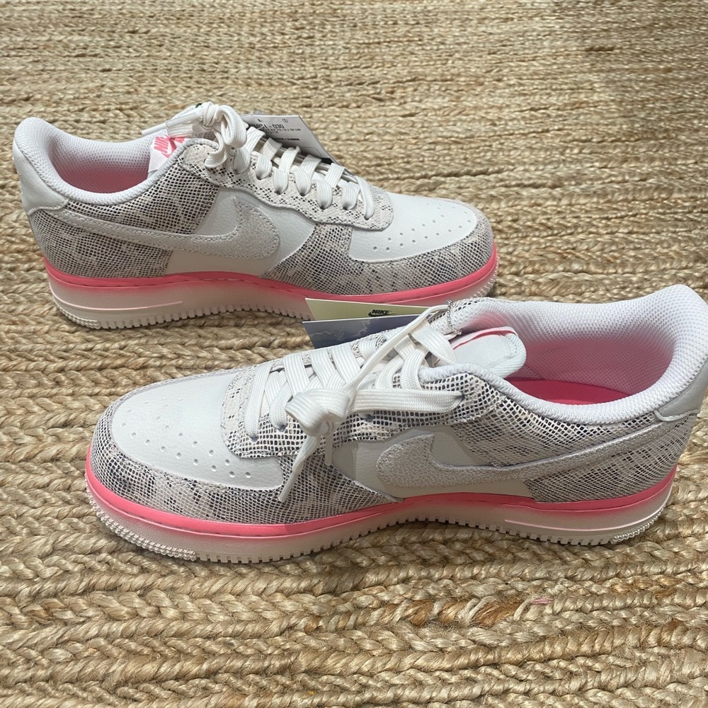 Nike Air- Air Force 1 Sneakers